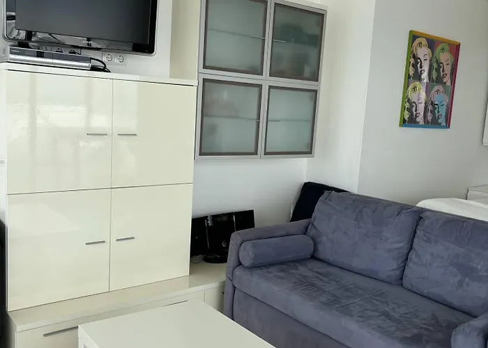 La Belle Vue -by Agn - Vue Port Nature - 2 Personnes Appartement Agde