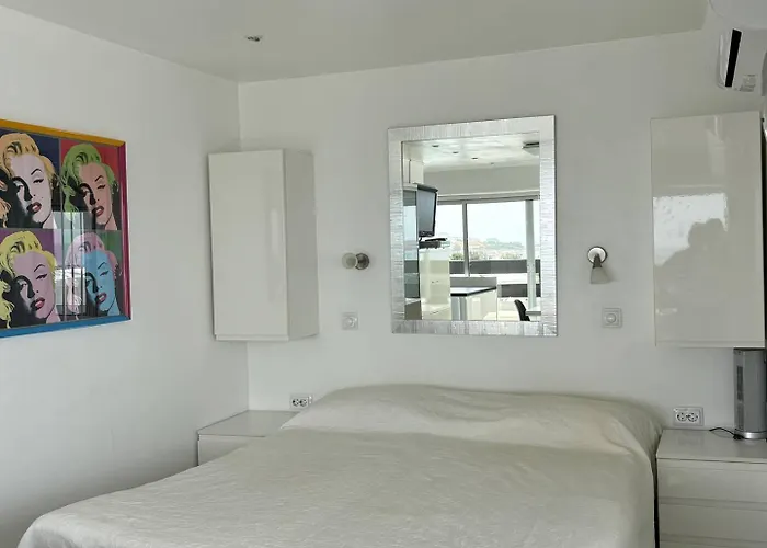 La Belle Vue -by Agn - Vue Port Nature - 2 Personnes Appartement Agde